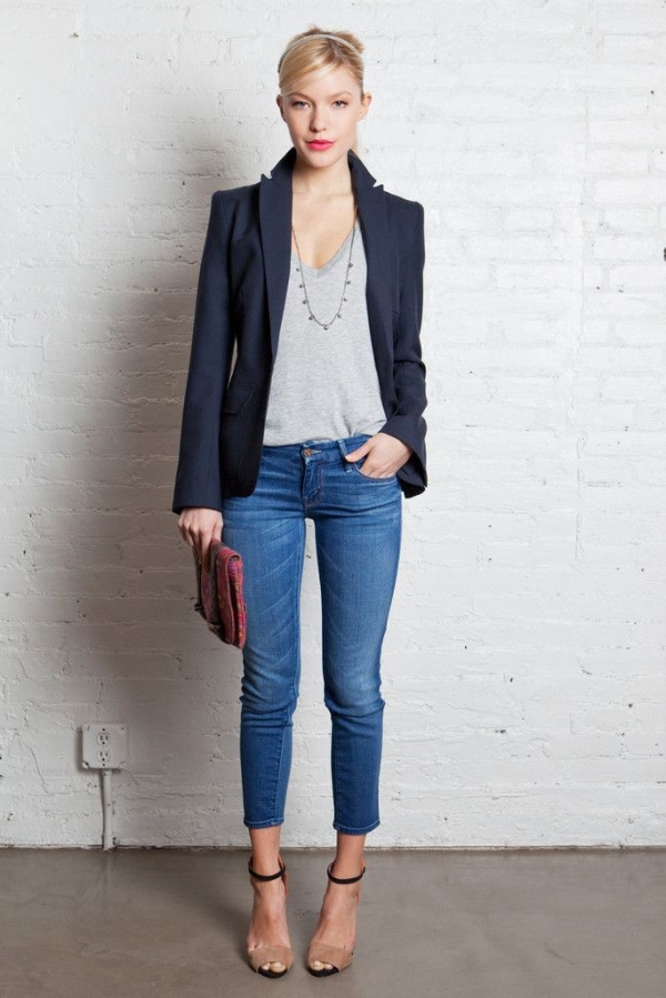 Effortlessly Chic: How to Style Classy and Elegant Jeans Outfits